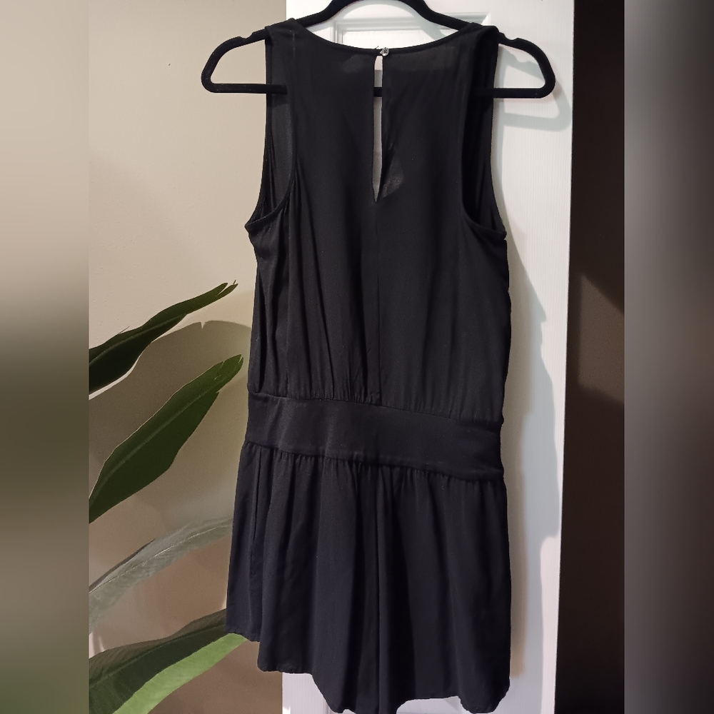 Express Romper - Picture 5 of 9